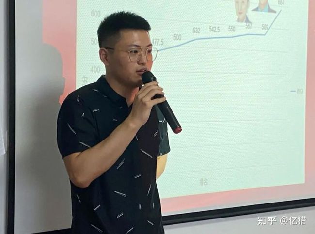 齊楚嫣和黃迪的最新消息，星光璀璨，未來可期