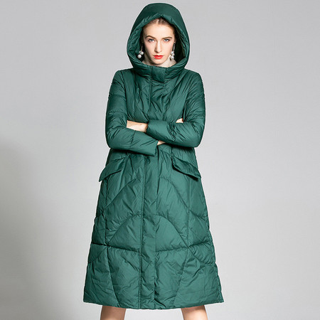 韓版羽絨服女最新款，時尚與保暖的完美結(jié)合